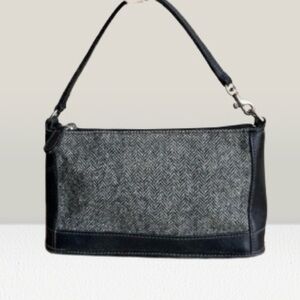 Vintage Coach black Bleeker Tweed Demi bag style 6112